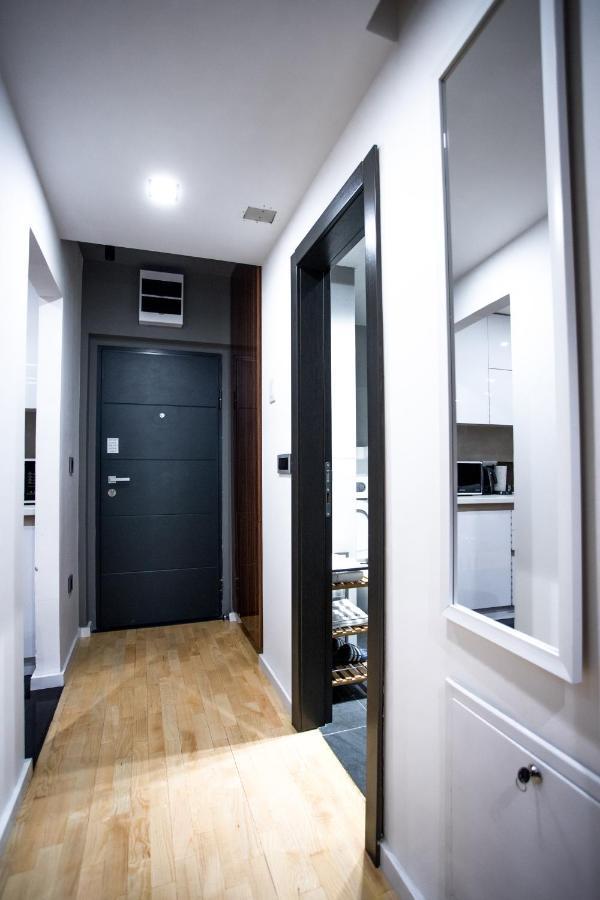 House Of Mac Apartments Ni Dış mekan fotoğraf