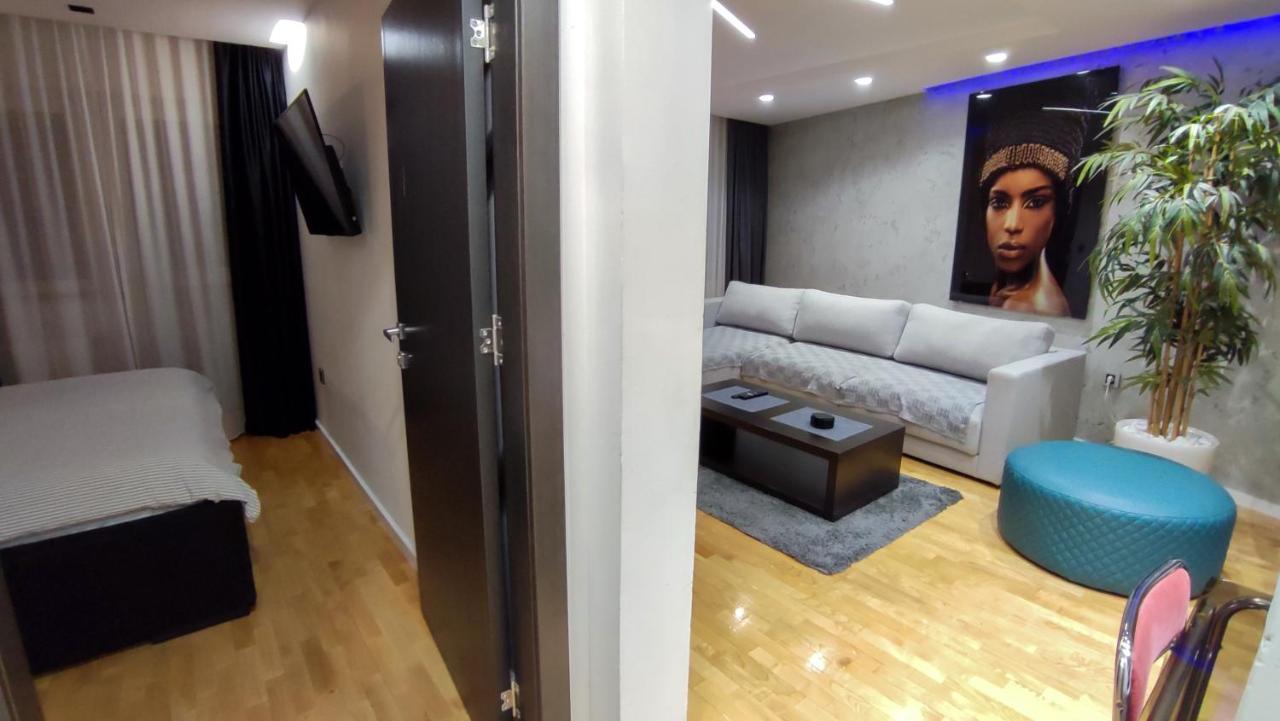 House Of Mac Apartments Ni Dış mekan fotoğraf
