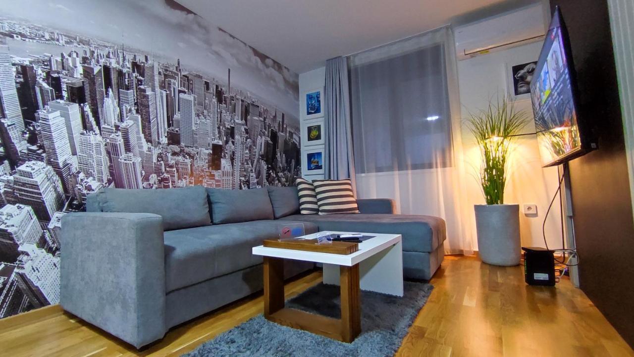 House Of Mac Apartments Ni Dış mekan fotoğraf