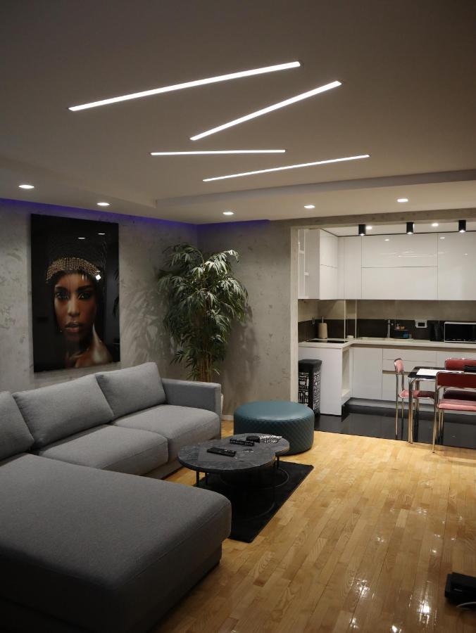 House Of Mac Apartments Ni Dış mekan fotoğraf